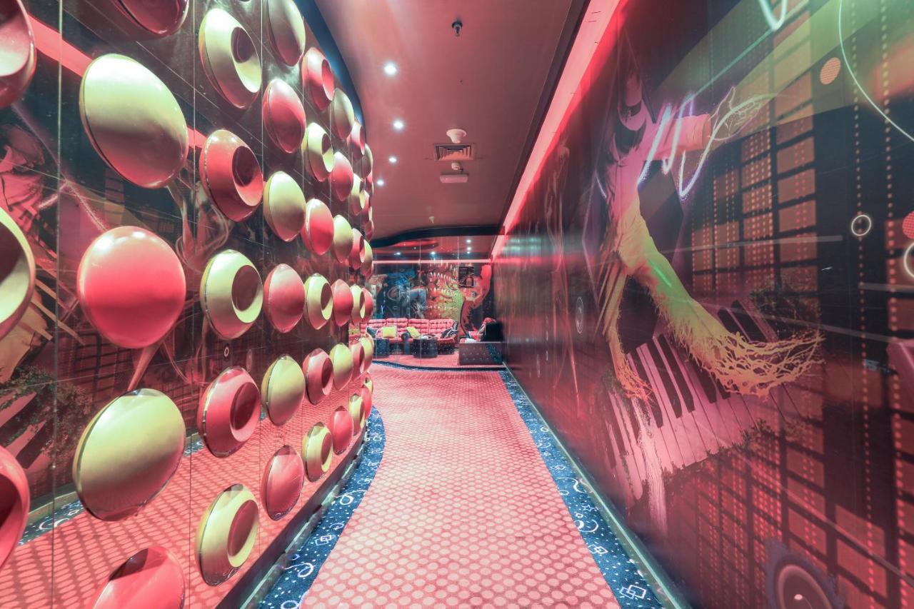 Smana Hotel Al Raffa Dubai Bagian luar foto